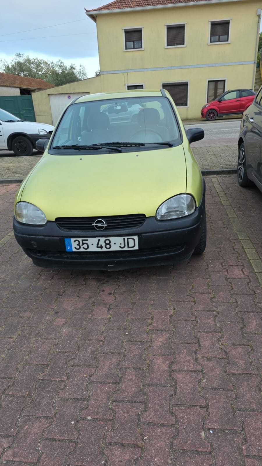 Opel corsa 5 portas motor Isuzu gasóleo