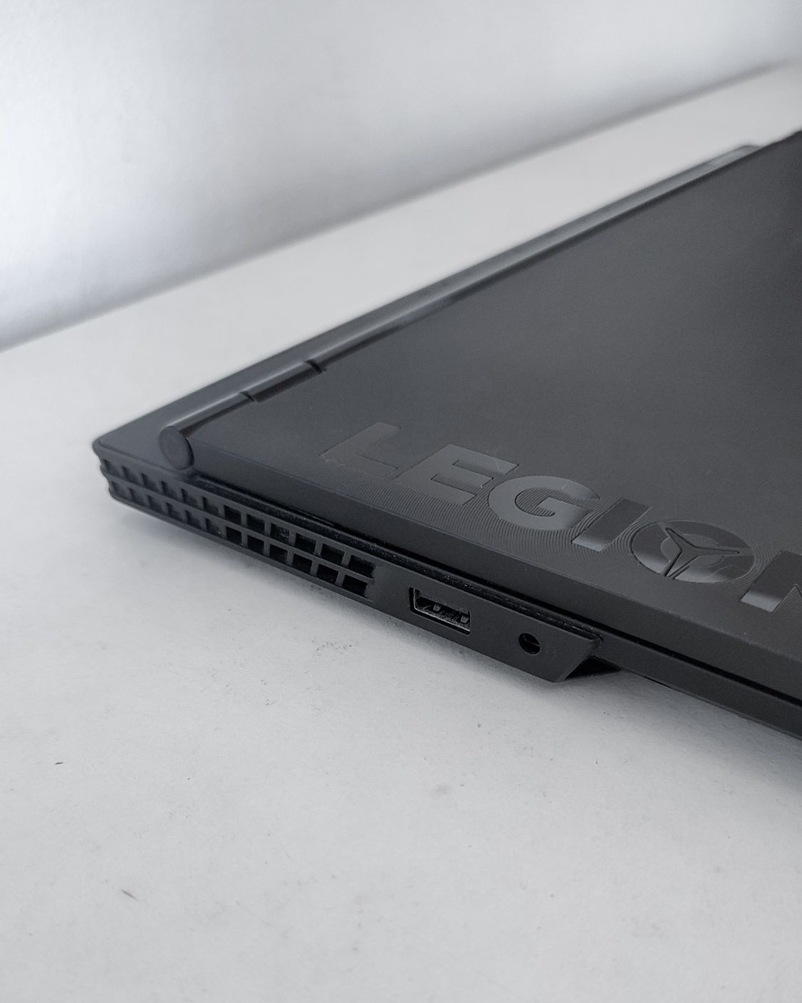 Lenovo Legion Y530-15inch i7 H