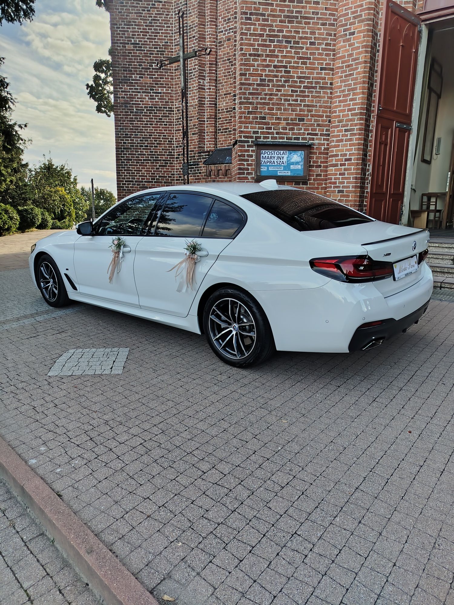 Auto do ślubu, wynajem auta do ślubu BMW G30