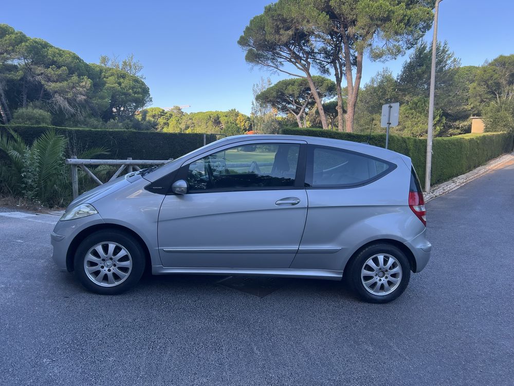 Mercedes Benz A150 Nacional