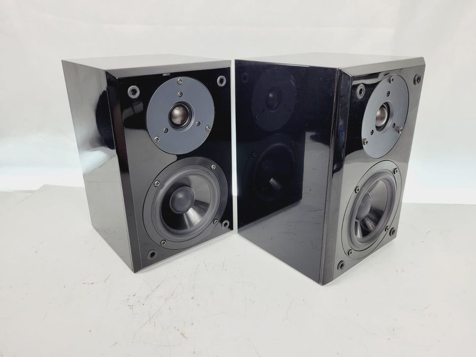 Yamaha NX E 300 kolumny 40/110W 6ohm monitory piano black