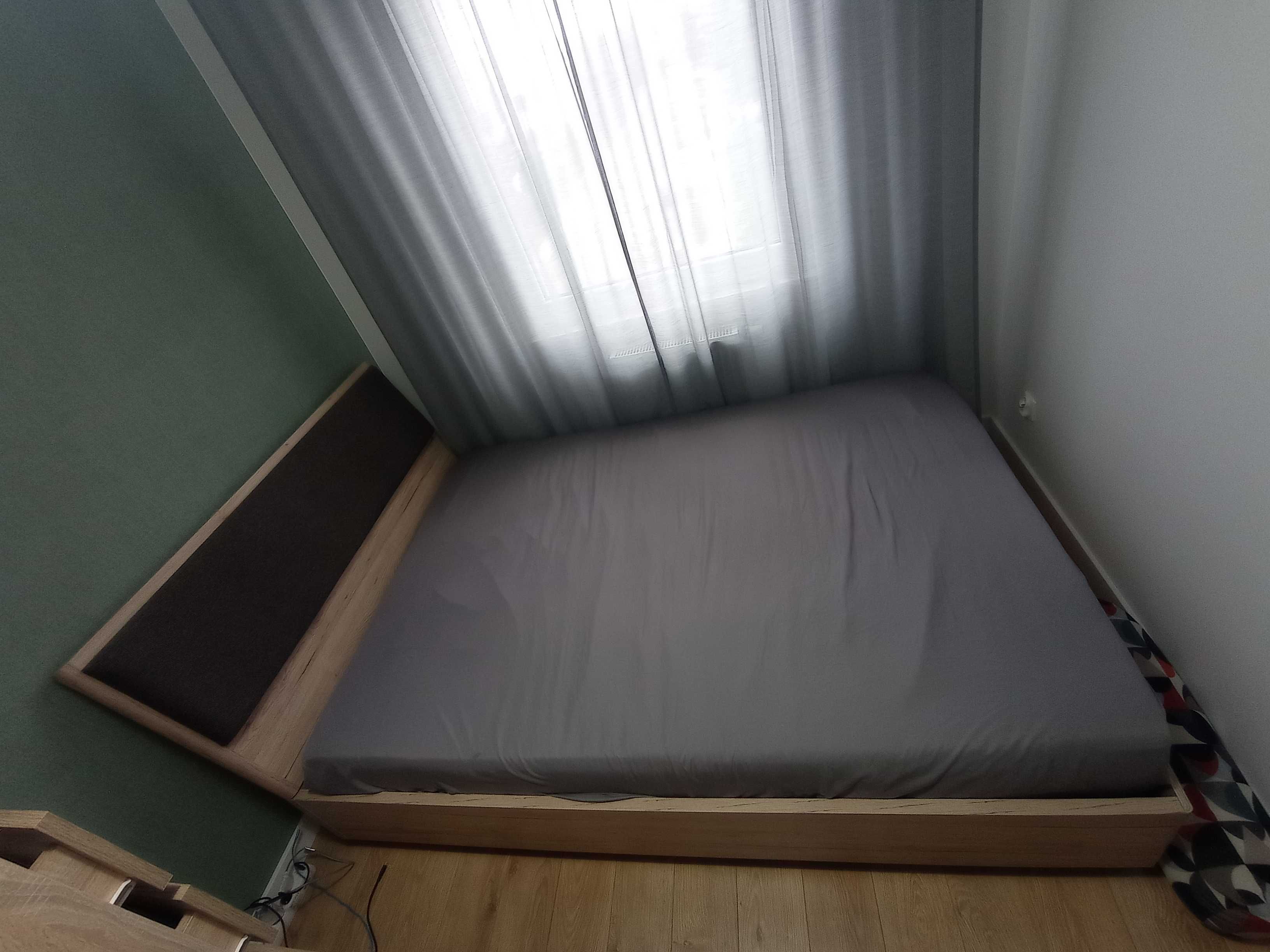 Łóżko 140x200 tapicerowane wezgłowie, stelaż, pojemniki na pościel