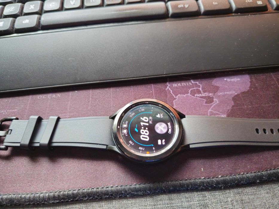 Samsung Galaxy Watch4 Classic + 3 kable magnetyczne do ładowania
