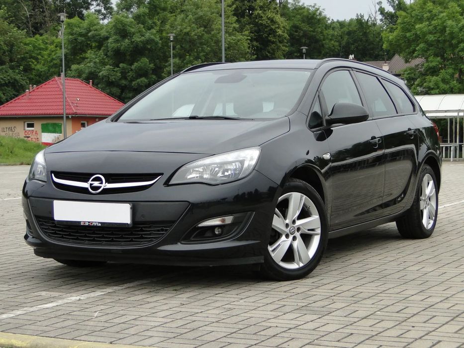Opel Astra KLIMA,PółSkóry,2xPDC,,Grzana Kierownica i Fotele,