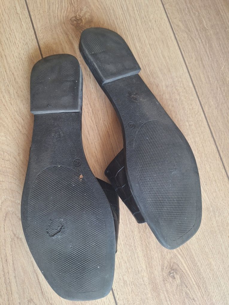 Klapki skórzane Lasocki 42