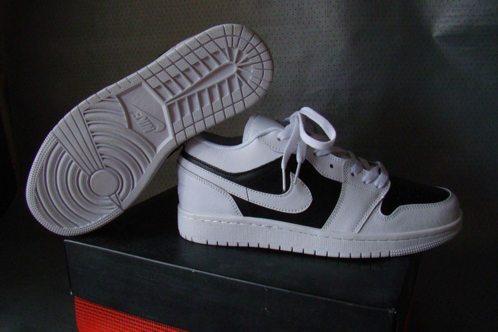 Кроссовки AIR JORDAN 1 . - 42 - 43р.