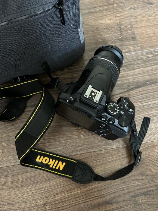 Lustrzanka Nikon d3500