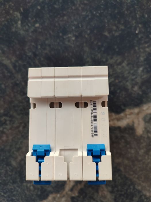 Автомат трёхфазный переделка