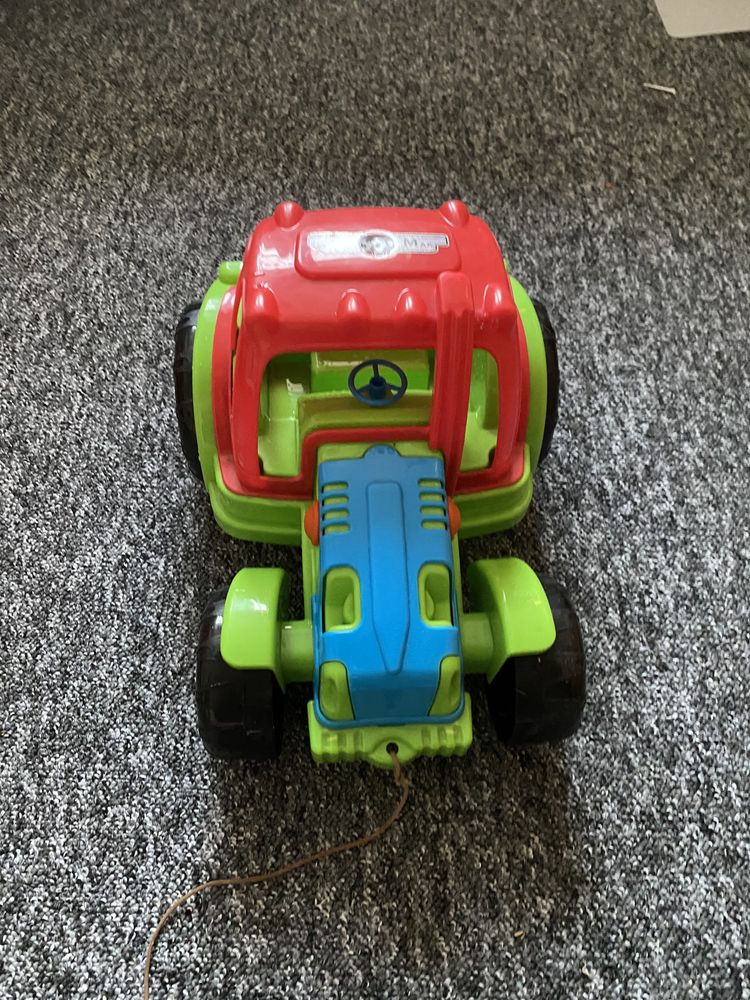 Traktor z przyczepą Raider Max