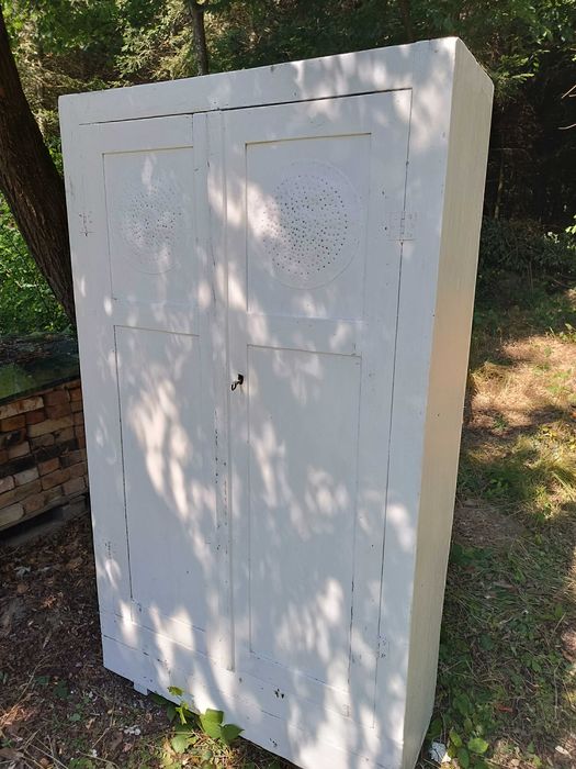 Szafa do odrestaurowania