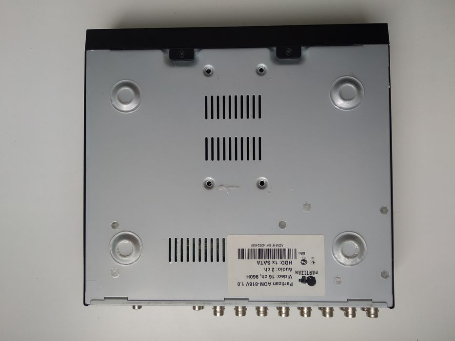 Регистратор Partizan ADM-816V 1.0