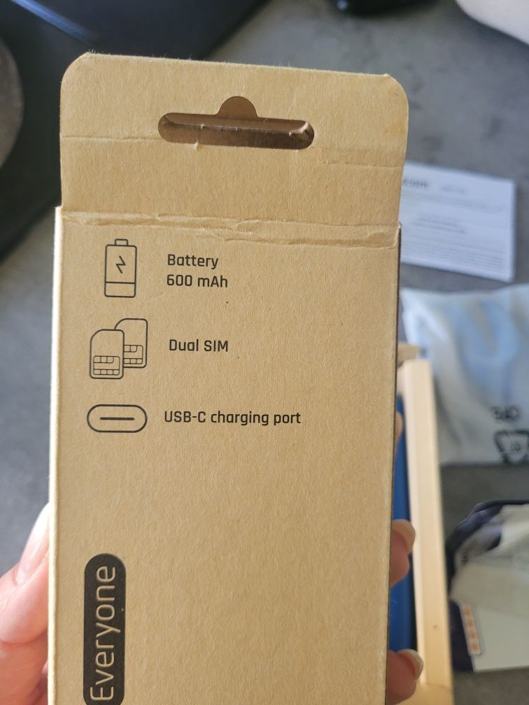 Telefon dla seniora  Maxkom MM135L dual SIM na gwarancji