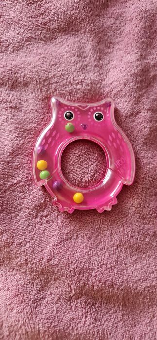 Grzechotka sówka dla małego dziecka, różowa