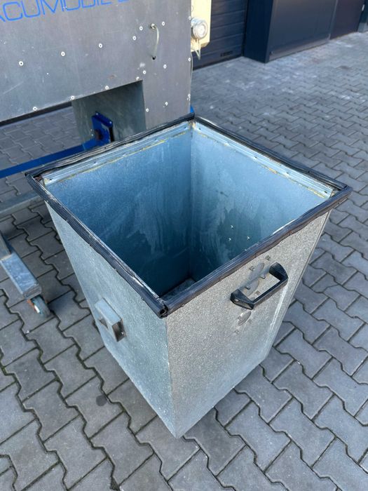 Odciąg trocin, pyłu samoczyszczący  Höcker VACUMOBIL EA 160 (1412)