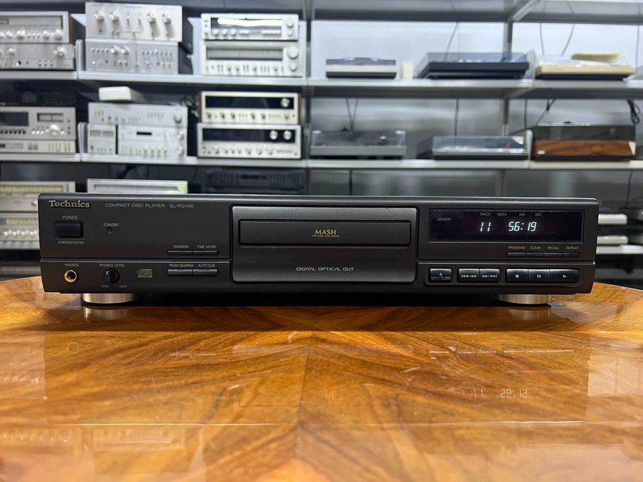 Odtwarzacz płyt CD Technics SL-PG490 Audio Room