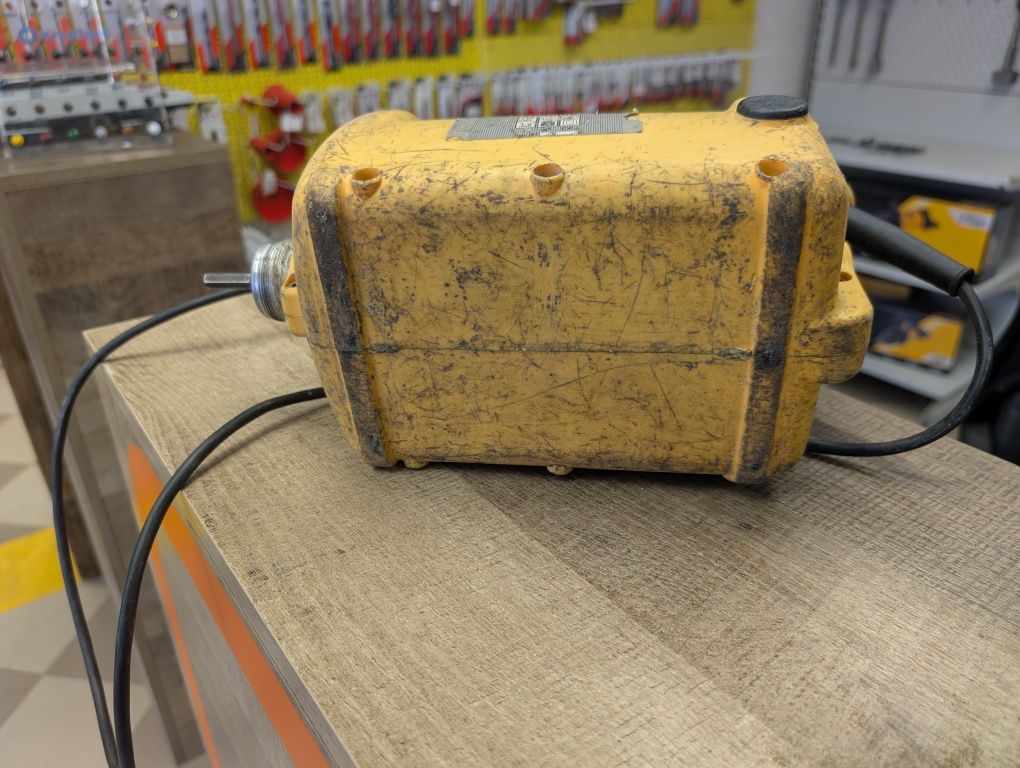 Глибинний вібратор для бетону Odwerk BVR400