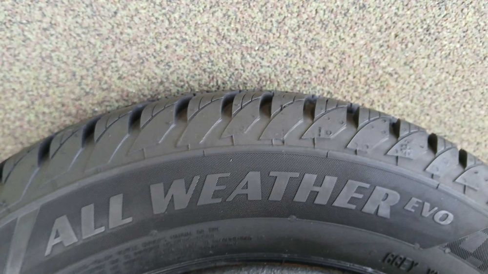 opony wielosezonowe i felgi 4 szt.155/70 r.13,panda,seicento,4x98,2023