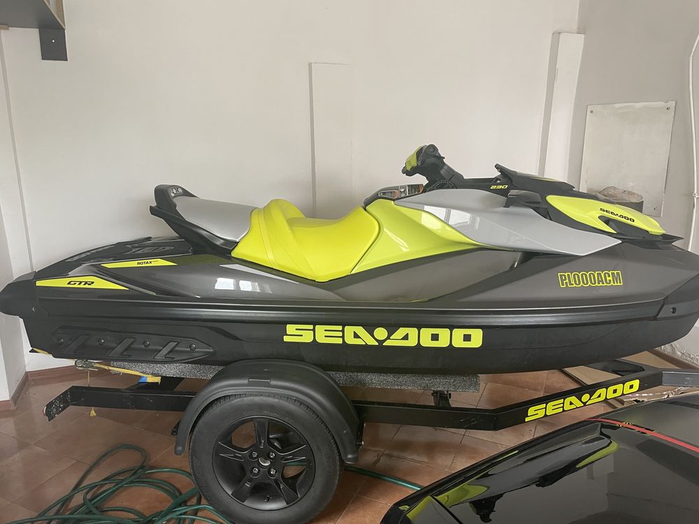 Skuter wodny seadoo gtr 230