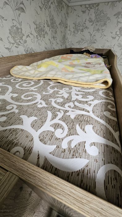 Ліжко трансформер