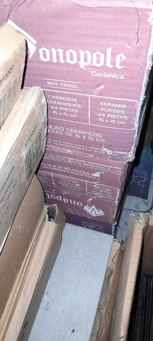 Czarne błyszczące cegiełki ścienne, płytki w czarnym kolorze, 15 x 15