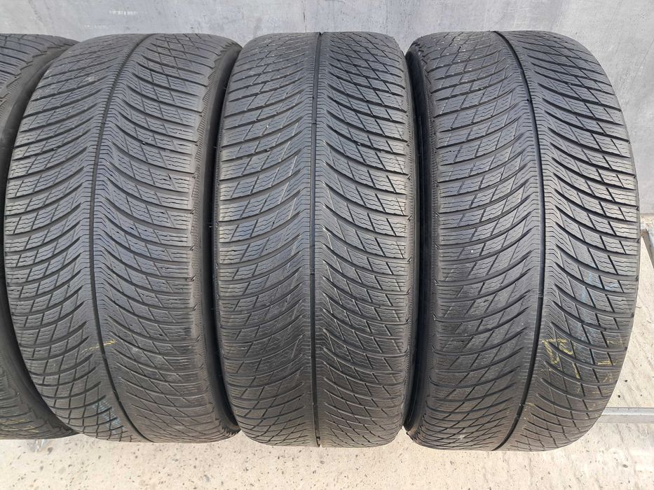Резина зима 70% протектор Michelin 275/45 R20 Pilot Alpin 5 SUV * RFT