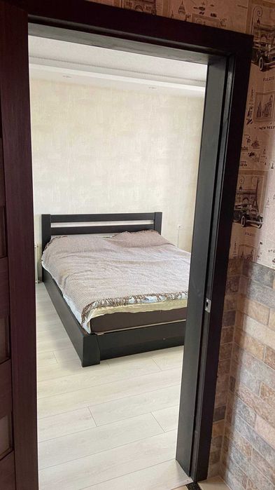 Продам 3 кімнатну квартиру 5/5 (пр-т Будівельників 32А)