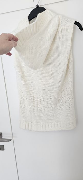 Kamizelka ecru kołeczki