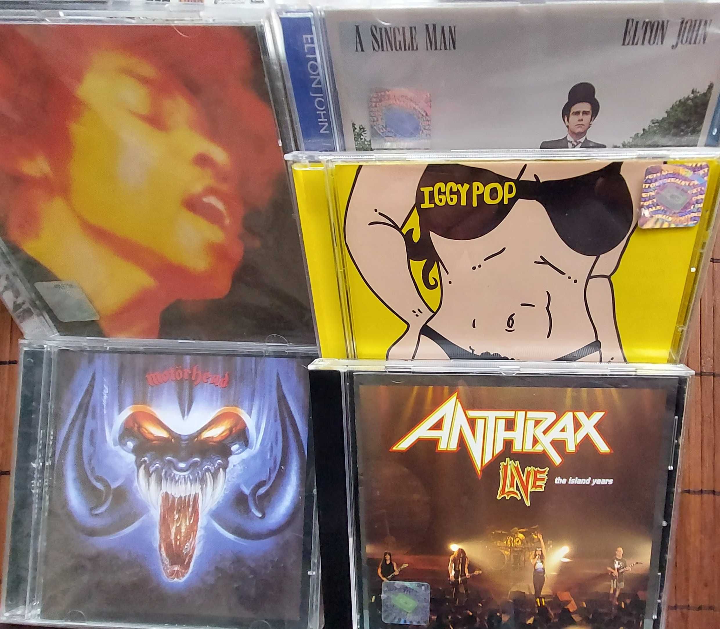 J.Hendrix,E.John,Motorhead,Jggy Pop,Antrax,Ozzfest,Zgoda