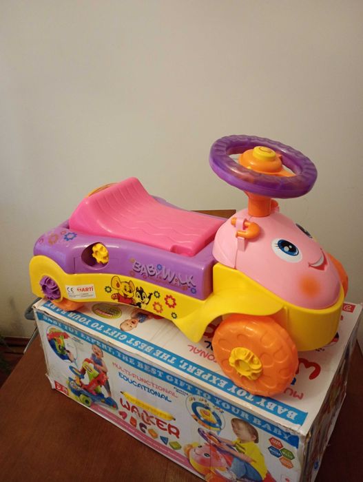 Jeździk chodzik pchacz interaktywny baby walker 18M+