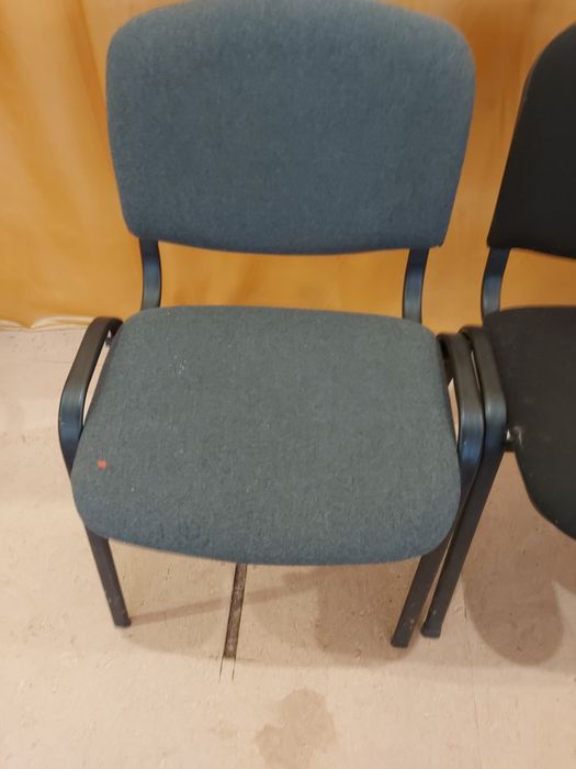 Стільці фісні б/у