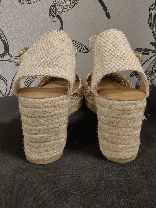 Złote espadryle, rozm. 38