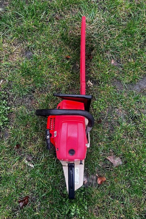 Продам бензопилу