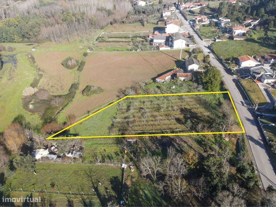 Terreno para construção com poço - Lousã