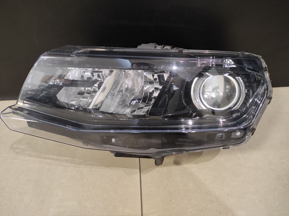 Фара  ліва Chevrolet Camaro VI (2015-2018) до рестайл USA галоген