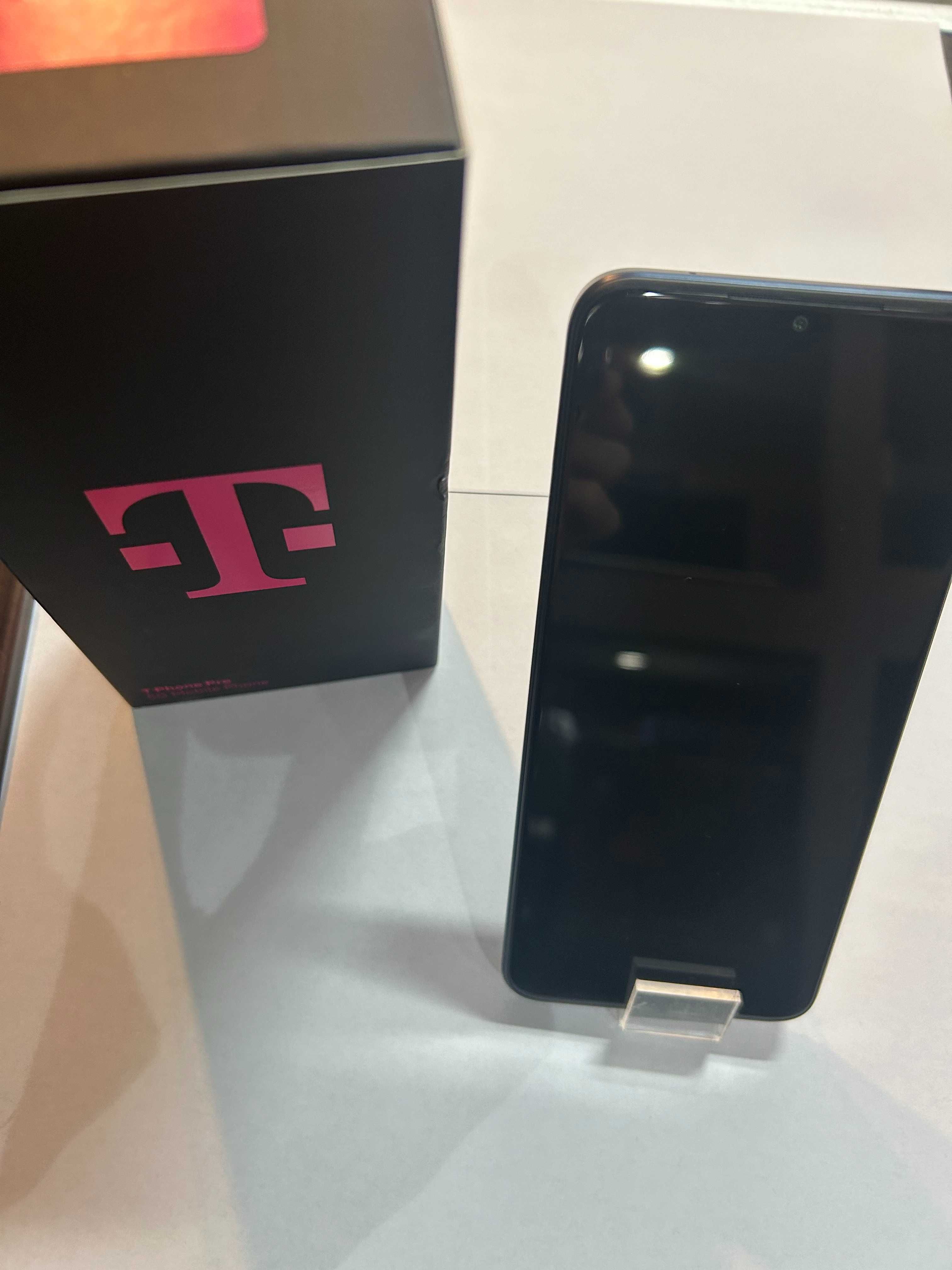 T Phone Pro 5G-256 GB /nowy - nieużywany/***PAT KOM***