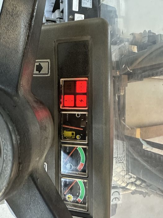 Empilhador 4,5 ton