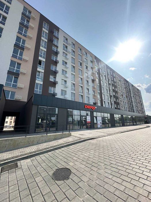 Луцьке Кільце 60м2 Здам ФАСАДНЕ приміщення з Ремонтом біля ЗУПИНКИ