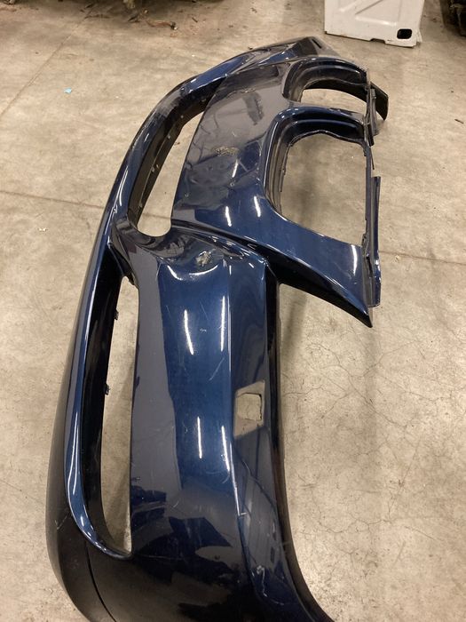 Zderzak przedni przód bmw e90