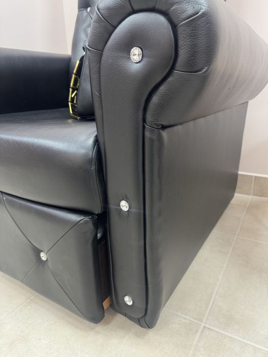 Крісло педикюрне