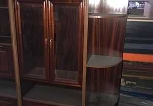 Movel sala com cristaleira