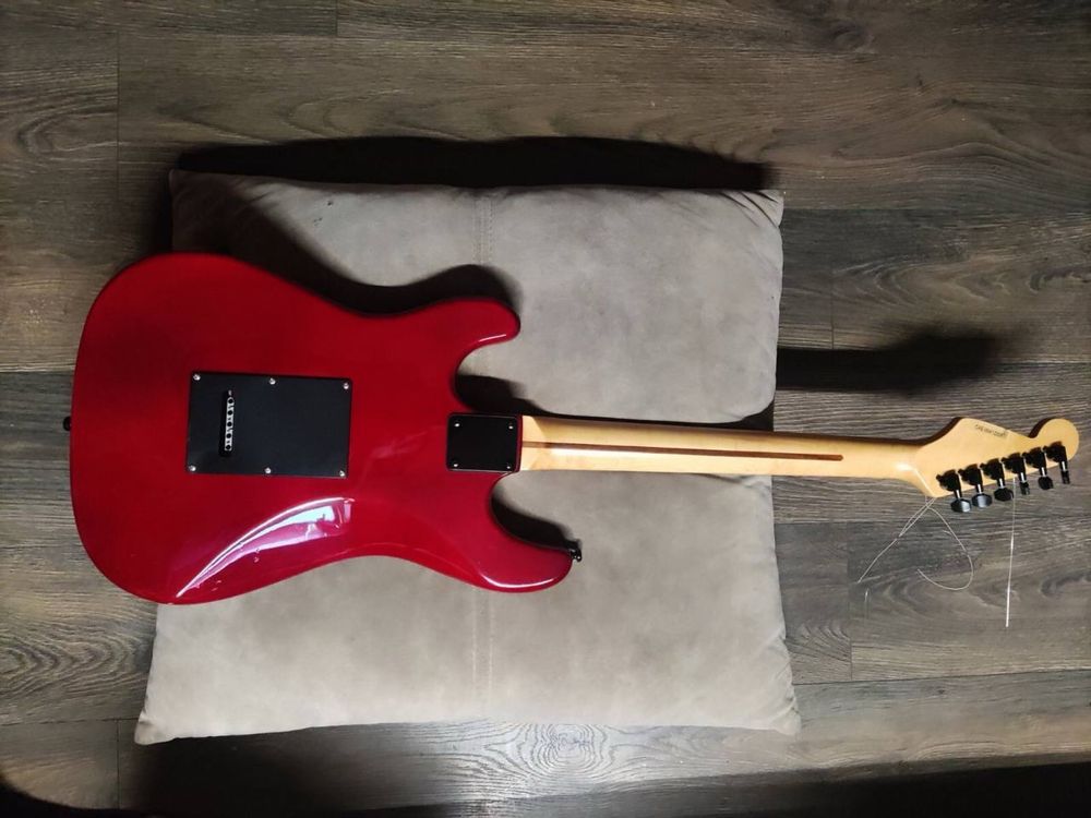 Електрогітара Squier Stratocaster Special Edition by Fender