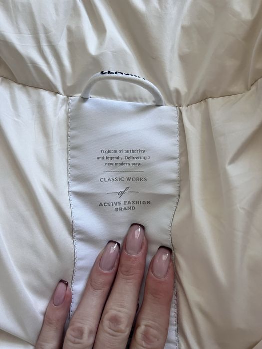 Пуховик пуфер молочний с-м