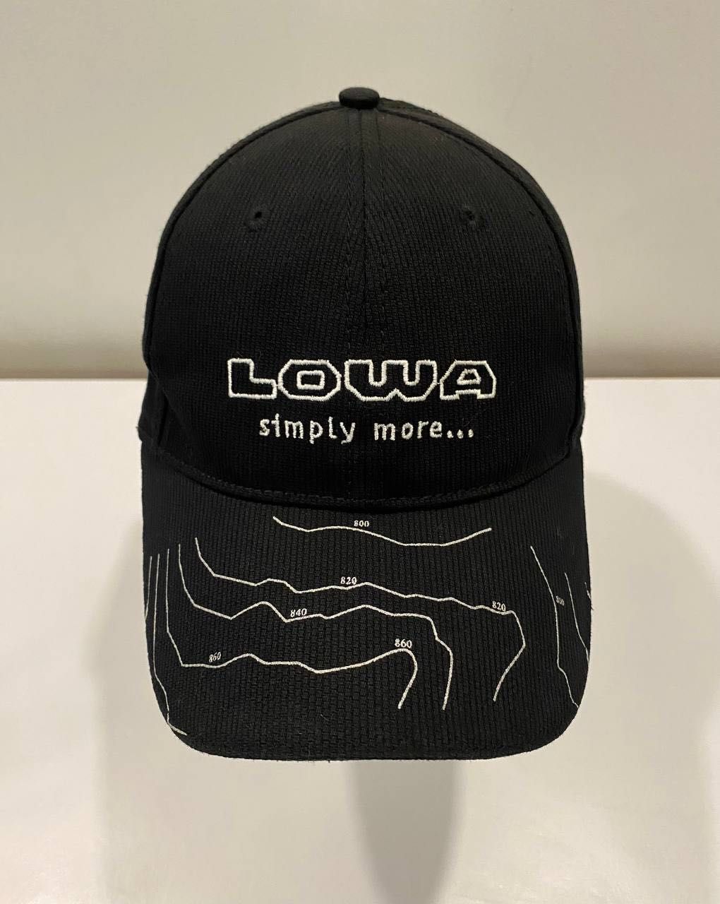 чоловіча кепка Lowa Simply More 
One Size