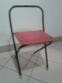 Krzesełko krzesło taboret z oparciem składane b. wygodne i porządne