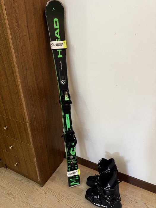 Лижні черевики HEAD