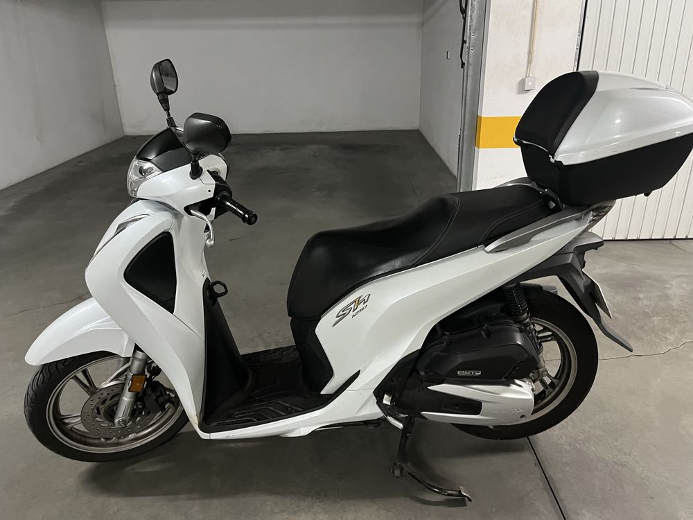 Moto HONDA SHI 125