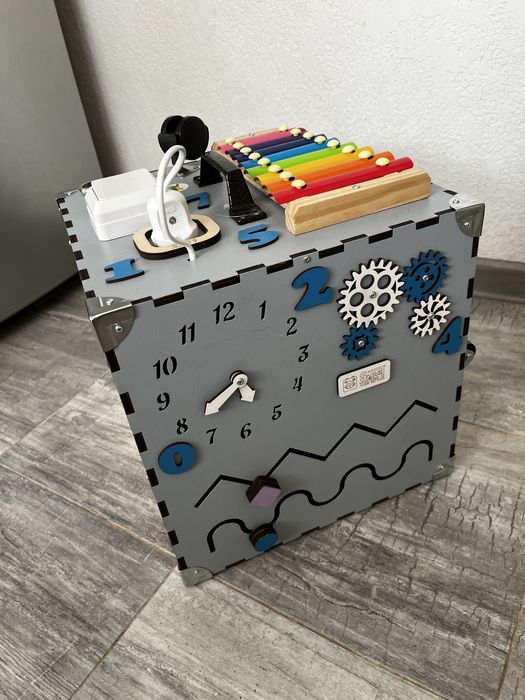 Дитячий бізікуб 30х30