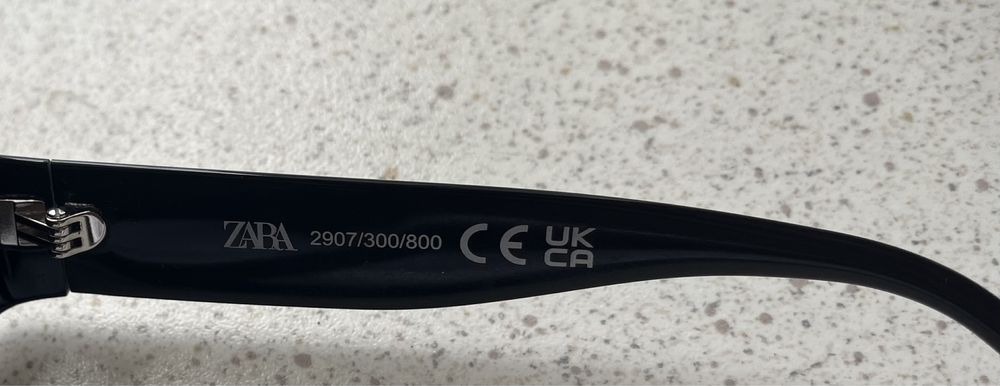 Nowe Okulary przeciwsłoneczne  Zara Man