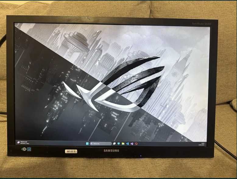 Monitor  Samsung Syncmaster SA200