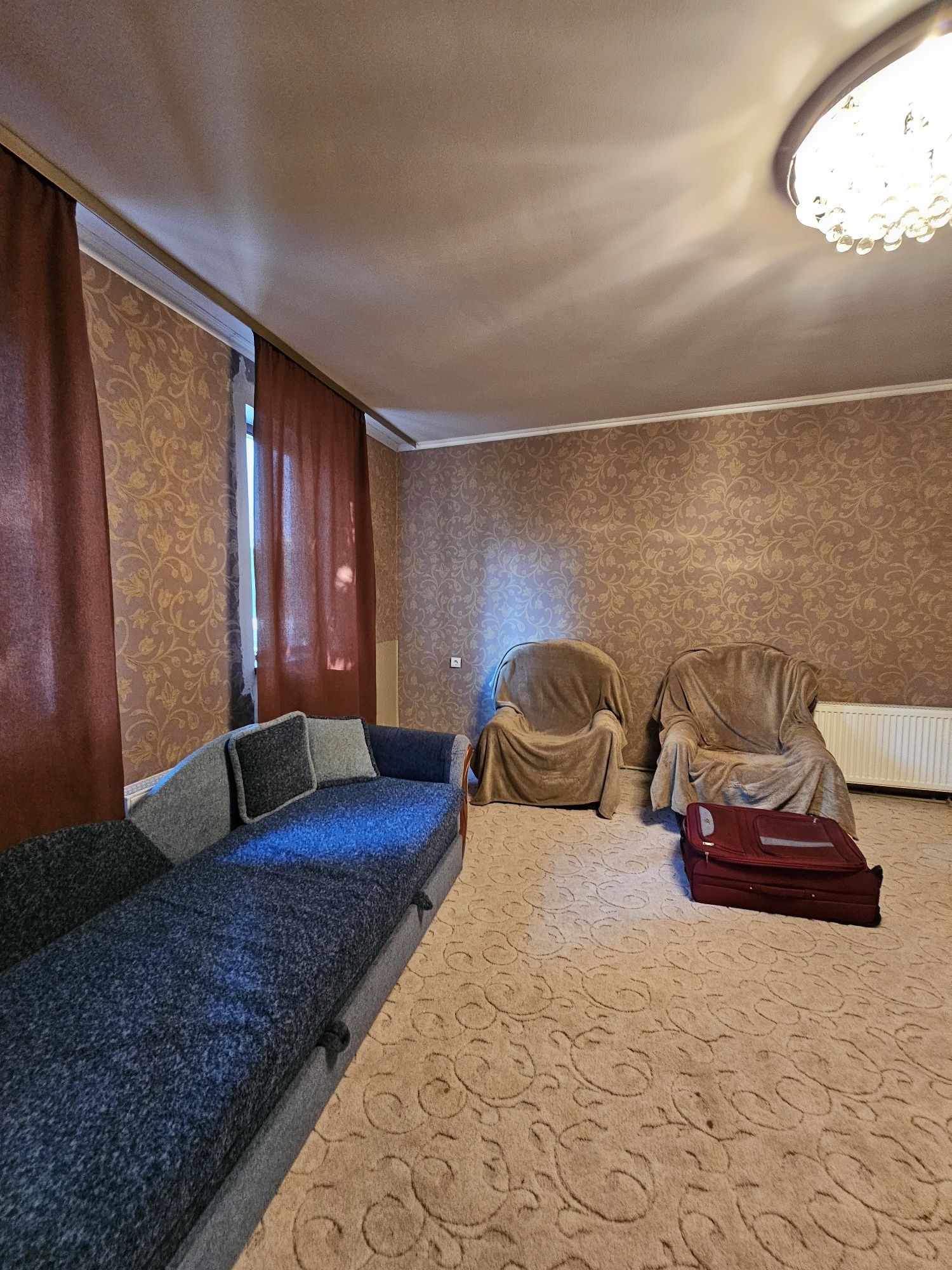 Частина будинку фасад, можливо під бізнес